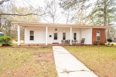 /international/us/417-pledger-st-fordyce-ar-110106277750/