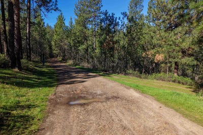 /international/us/919-s-idaho-vacant-9018-rd-liberty-lake-wa-110108586484/