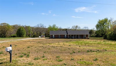 /international/us/12739-hogeye-road-prairie-grove-ar-110120711394/