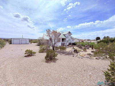 /international/us/108-canadian-circle-street-elephant-butte-nm-110107281720/