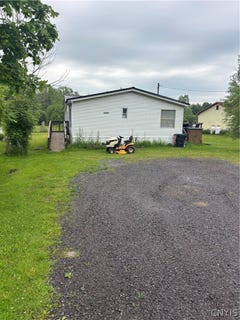 /international/us/209-county-route-1a-oswego-ny-110108694097/