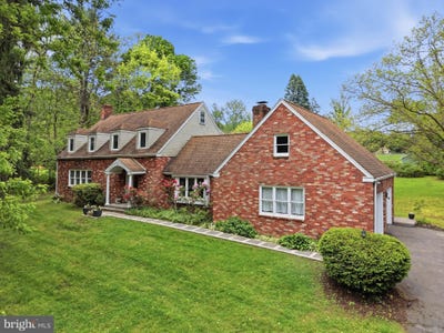 /international/us/657-millcross-road-lancaster-pa-110108533915/