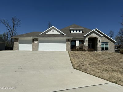 /international/us/3427-sunset-drive-joplin-mo-110106820764/