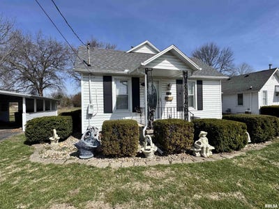 /international/us/1026-e-oak-street-macomb-il-110106062331/