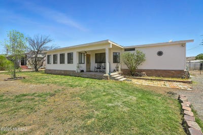 /international/us/304-calle-contento-clifton-az-110101260263/