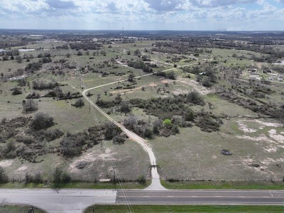 /international/us/fm-2440-next-to-simmang-park-giddings-tx-110106228085/