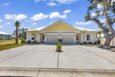 /international/us/72-hallandale-lane-murrells-inlet-sc-110105520574/