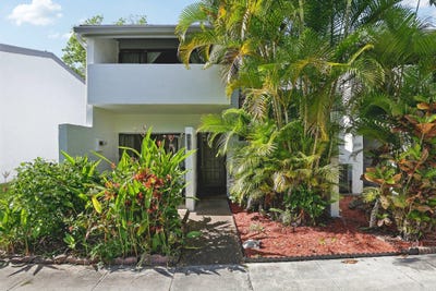 /international/us/19232-ne-25th-avenue-miami-fl-110106377478/