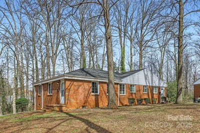 /international/us/3210-marlborough-road-charlotte-nc-110092750475/