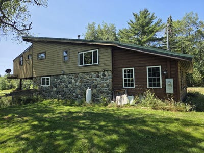 /international/us/381-county-road-milford-me-110101098220/?lang=en