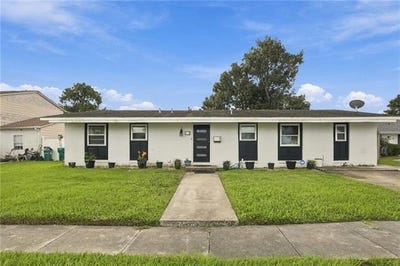 /international/us/425-holy-cross-place-kenner-la-110120463931/