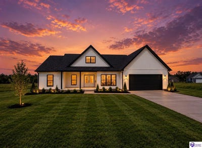 /international/us/40-low-country-court-hodgenville-ky-110119641425/