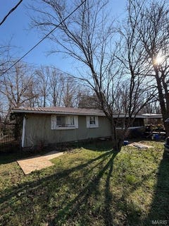 /international/us/2320-thomas-street-poplar-bluff-mo-110104234690/