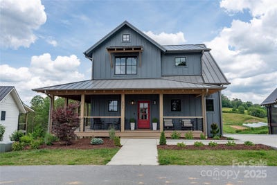 /international/us/231-westridge-farm-drive-asheville-nc-110099998550/
