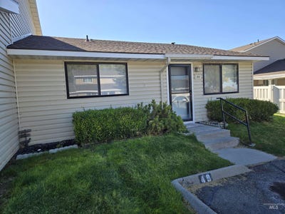 /international/us/259-w-pheasant-rd-50-twin-falls-id-110103054405/