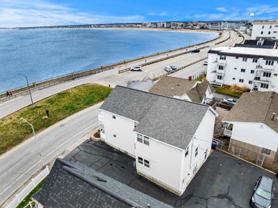 /international/us/501-ocean-boulevard-hampton-nh-110107417361/