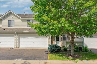 /international/us/8878-spring-lane-woodbury-mn-110100683826/