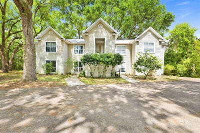 /international/us/8553-garden-circle-fairhope-al-110107196081/