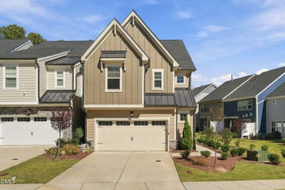 /international/us/8516-thurford-drive-cary-nc-110120746677/