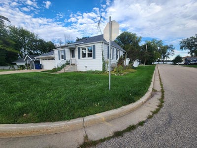 /international/us/603-n-7th-street-winneconne-wi-110119995394/