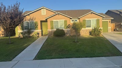 /international/us/1527-hume-lake-avenue-corcoran-ca-110120562566/