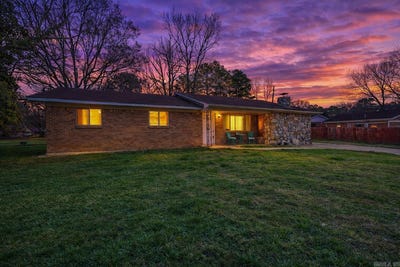 /international/us/714-lakeshore-street-glenwood-ar-110106208410/