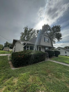 /international/us/106-chestnut-st-blackburn-mo-110109419648/