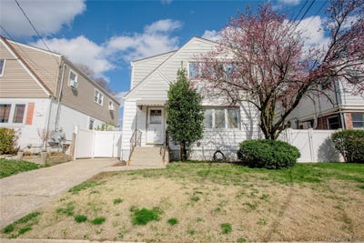 /international/us/193-nassau-boulevard-west-hempstead-ny-110108299069/