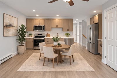 /international/us/162-west-street-essex-junction-vt-110102981317/