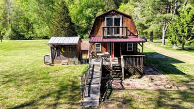 /international/us/616-dunbrack-cir-covington-va-110107668735/