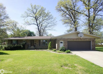 /international/us/608-oak-park-drive-webster-city-ia-110100129110/?lang=zh-cn