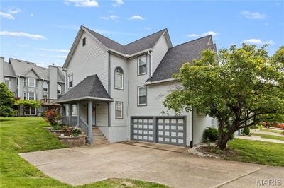 /international/us/898-westerfield-drive-st-charles-mo-110107872748/