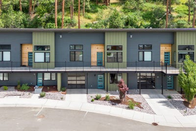 /international/us/1250-basecamp-drive-missoula-mt-110106961944/