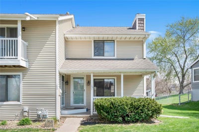 /international/us/151-52nd-street-west-des-moines-ia-110098909009/