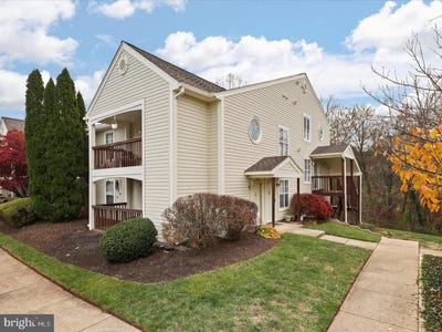 /international/us/9422-scarlet-oak-drive-manassas-va-110109191049/