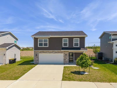/international/us/1365-se-parkview-crossing-drive-waukee-ia-110107924796/
