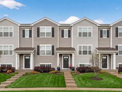/international/us/2346-upland-road-pingree-grove-il-110107016280/