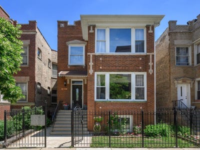 /international/us/4421-n-troy-street-chicago-il-110108480696/