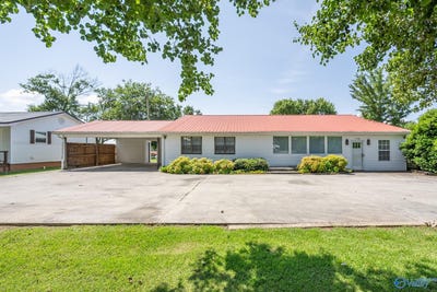 /international/us/2850-alabama-highway-68-e-gaylesville-al-110100123370/