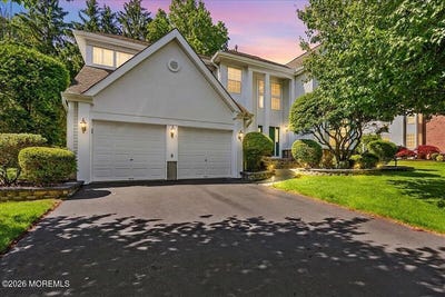/international/us/5-yardley-manor-drive-matawan-nj-110108204048/