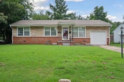 /international/us/208-w-mike-avenue-sapulpa-ok-110100632615/