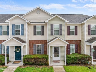 /international/us/519-cider-hill-road-jacksonville-nc-110100987086/