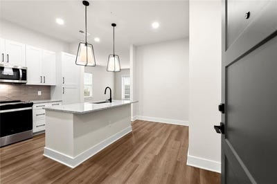 /international/us/2648-sandy-plains-road-246-marietta-ga-110108388790/