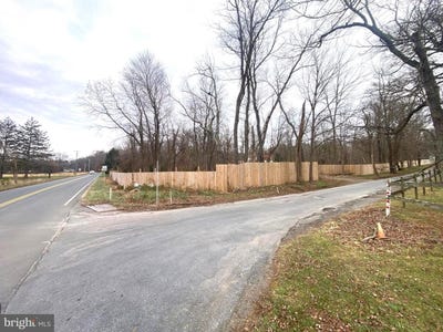 /international/us/3738-damascus-rd-gaithersburg-md-110105218281/