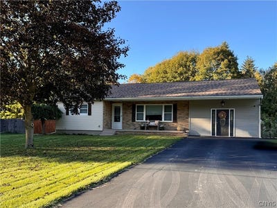 /international/us/205-schepps-lane-kirkville-ny-110120417516/