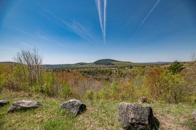 /international/us/38-our-camp-road-orland-me-110100513655/