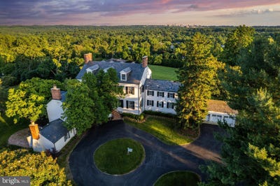 /international/us/2207-eastlake-road-lutherville-timonium-md-110107726673/