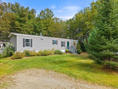 /international/us/415-nickerson-road-swanville-me-110110343788/
