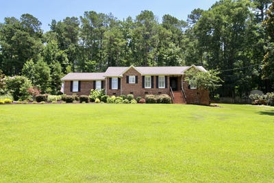 /international/us/105-springlake-court-north-augusta-sc-110100553191/