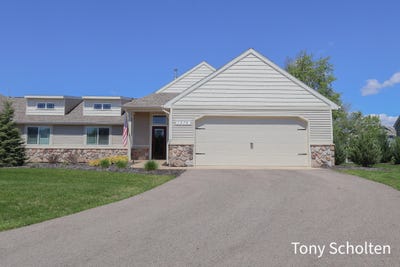 /international/us/1278-sand-springs-drive-sw-byron-center-mi-110107721977/